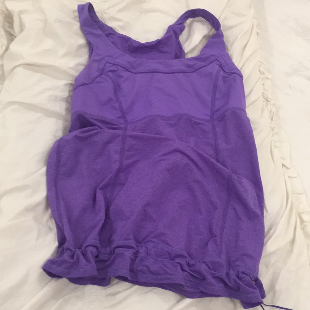 Lululemon tank